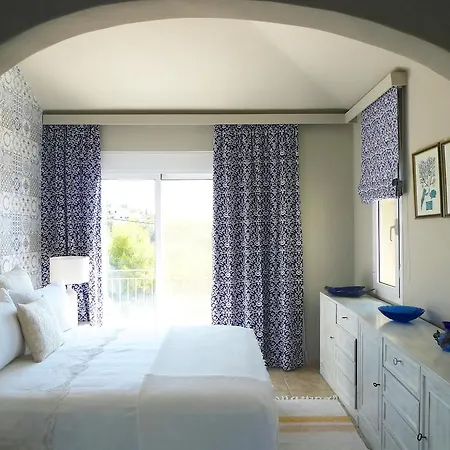 Pentathlon Collection - Private Pool Getaways Villa Porto Heli