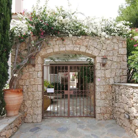 Pentathlon Collection - Private Pool Getaways Porto Heli