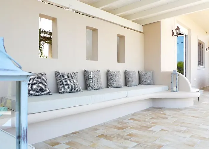 Pentathlon Collection * Porto Cheli