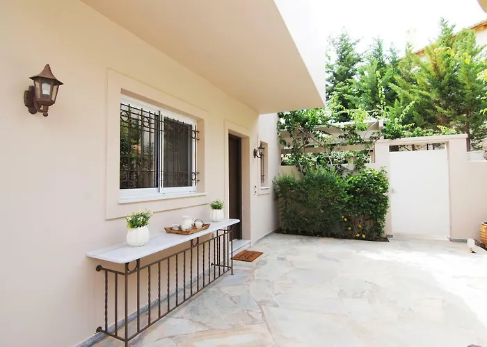 Pentathlon Collection Villa *