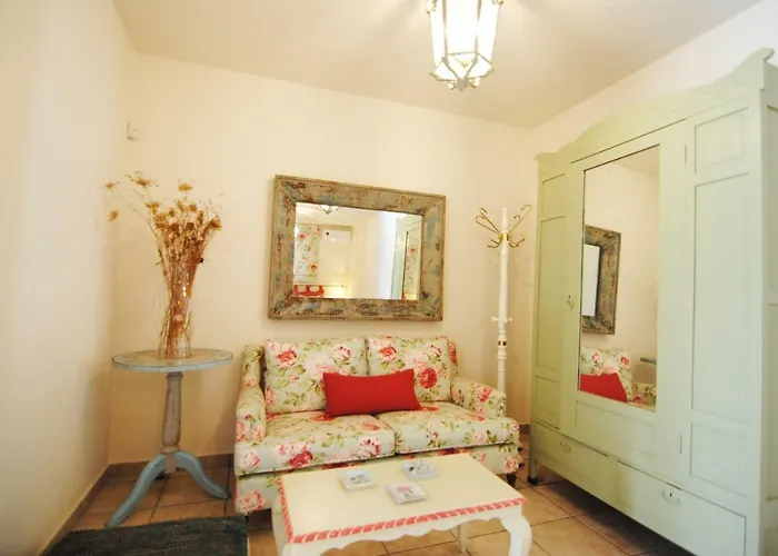 Pentathlon Collection Villa Porto Cheli