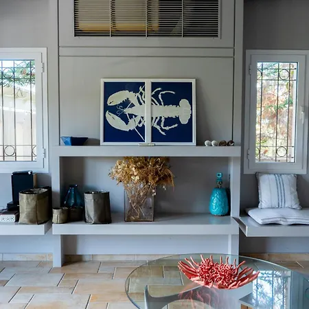 Pentathlon Collection Villa *