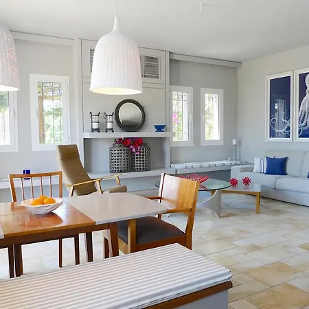 Villa Pentathlon Collection