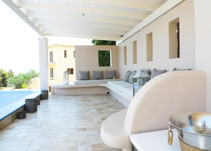 Βίλα Pentathlon Collection